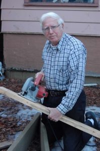 Harold Orr, an engineer who worked on the Saskatchewan Conservation House, received the pioneer award from Wolfgang Feist at a PassivHaus Institut convention in Germany in 2015.