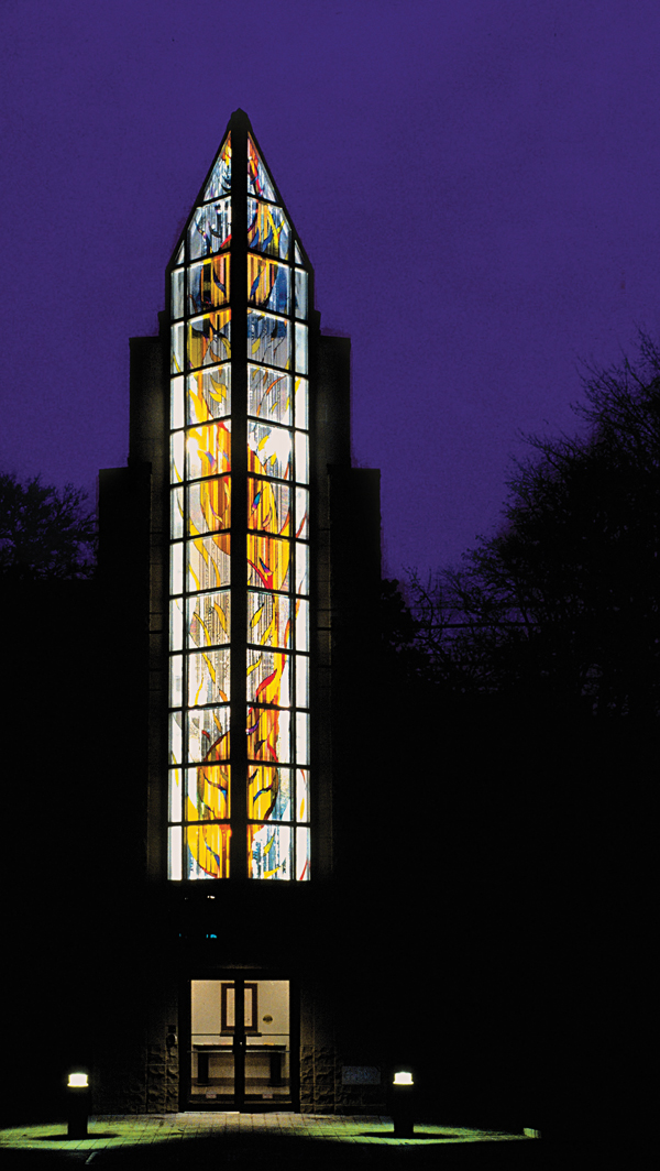 The 50-foot-tall glass project Radiance, Reflection, Revelation by Sarah Hall is featured at the First Unitarian Congregation of Toronto. 