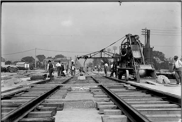 Toronto construction workers experienced one of the highest Spanish Flu mortality rates at 9.42 per thousand among occupations in the city. From Sept. 1 to Dec. 31, 1918, 159 construction workers died out of an at-risk group of 16,886. Seen here, crews work on the Bloor Viaduct.