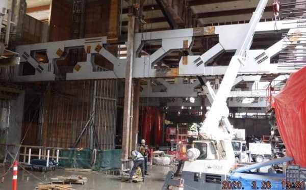 The former home of Canada Post’s downtown Vancouver headquarters is being modernized with new steel trusses installed by Supermetal while still retaining the building’s heritage face.