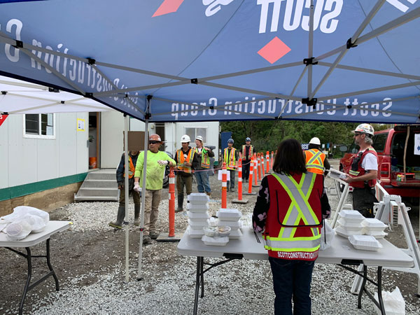 Scott Construction Group has launched its successful #LunchBoxChallenge in the Greater Toronto Area (GTA). After starting the initiative in B.C. to recognize workers on construction sites while supporting local restaurants suffering during the COVID-19 emergency, the company expanded the program to a medical centre project it is working on in Milton, Ont. The challenge has now taken off in the GTA with construction businesses participating and challenging others to do the same on their sites.